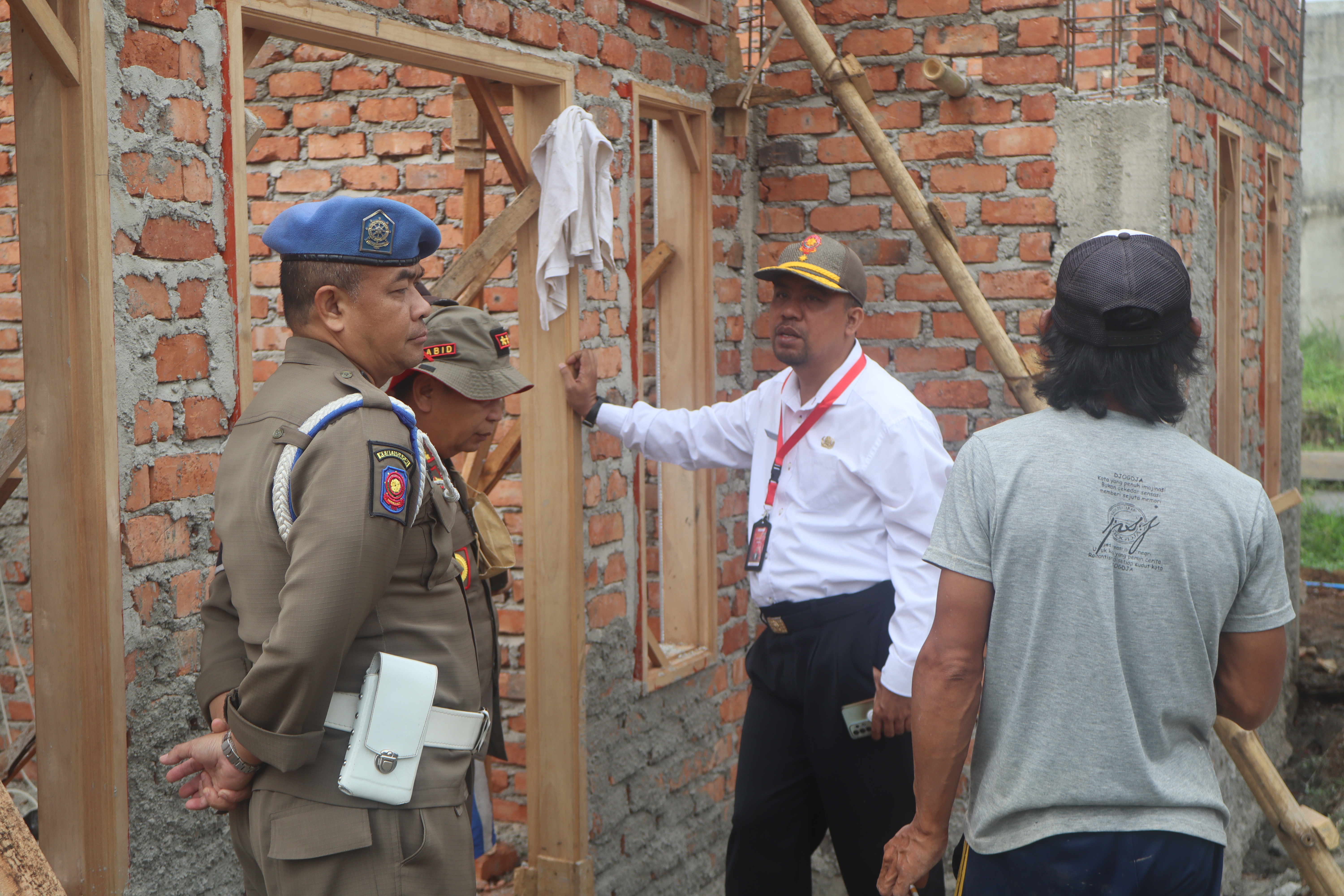 Penertiban Pajak Bangunan: Ayo Bayar Pajak Tepat Waktu!